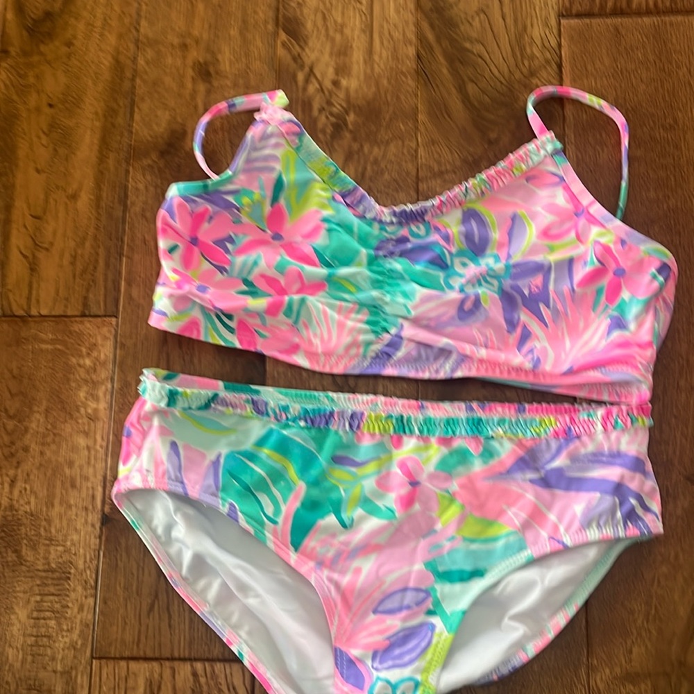 EUC Lilly Pulitzer girls Bikini Size 10